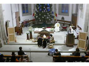Kinderchristmette mit Krippenspiel (© Karl-Franz Thiede)